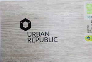 Печатење на логото на дрвени материјали од WER-D4880UV 2